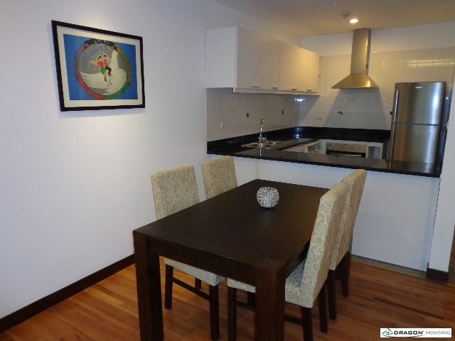 Dining table & Kitchen