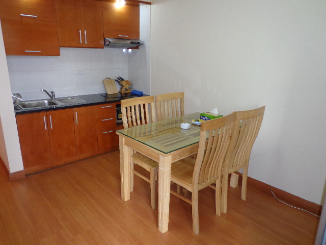 Dining table & kitchen