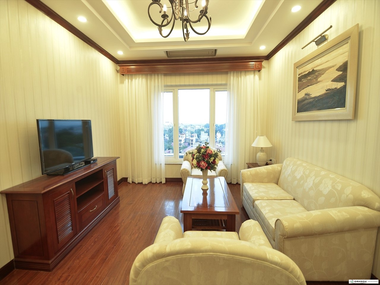 one-bedroom-suite-living-room_r